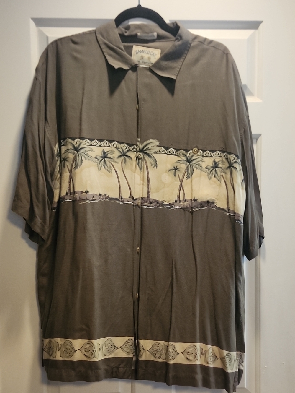Bamboo Cool Men’s Olive Palm-Print Short Sleeve Button-Down Shirt